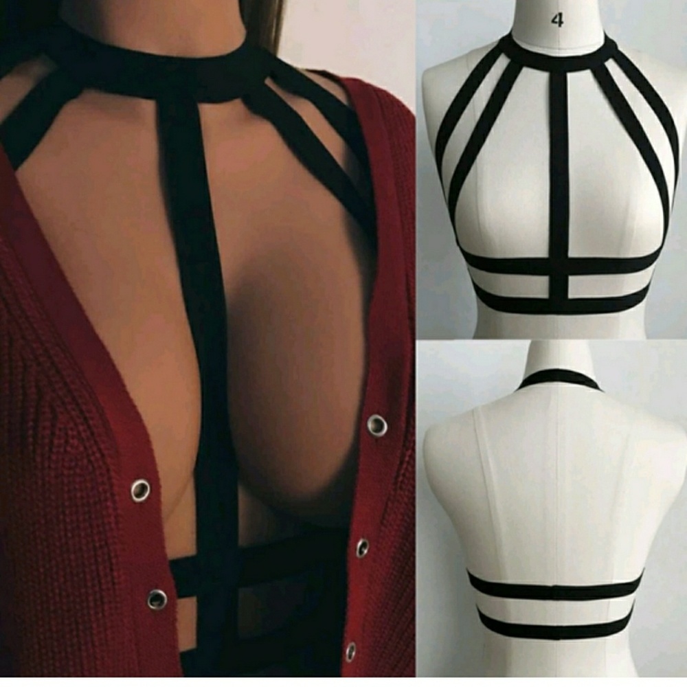 New  "Hold Me Up" Accent Bra